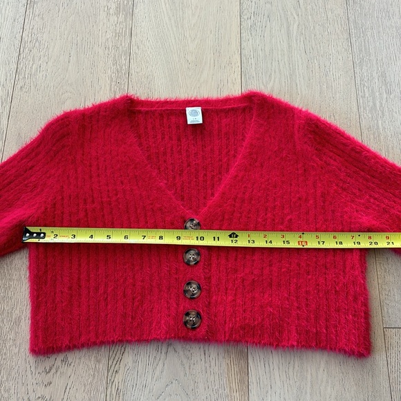 Urban Outfitters  Pink Fuzzy Sweater - Picture 9 of 11